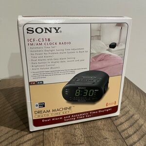 Sony Dream Machine AM/FM Dual Alarm BLACK Clock Radio ICF-C318 EXCELLENT Rare